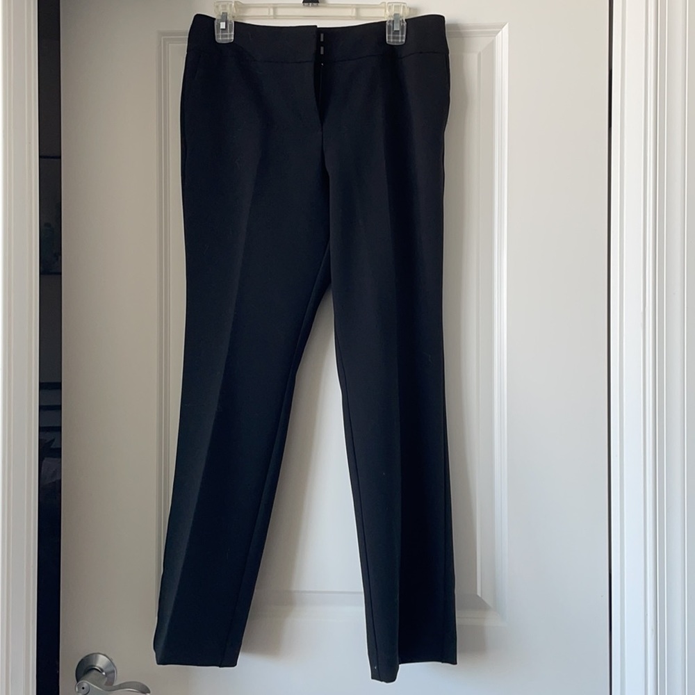Ann Taylor pants, only worn once! Black, size 8P. Curvy waist